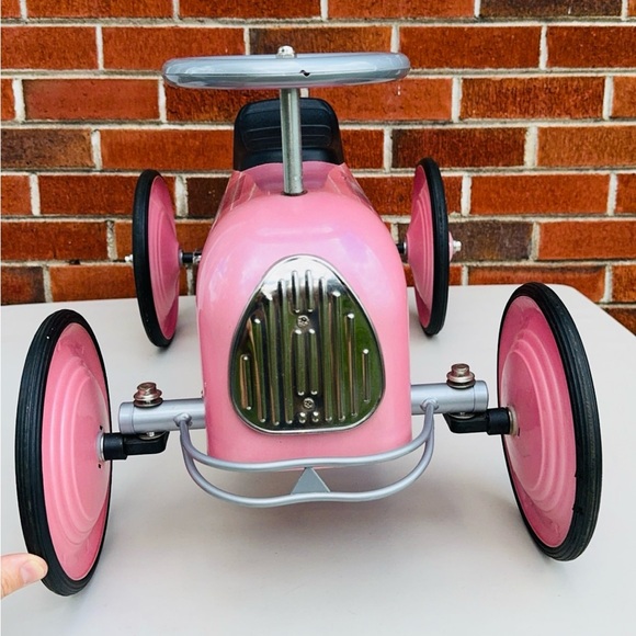 PBK POTTERY BARN Pink Kids Toy Ride On Pedal Car Speedster Racer EUC - Picture 3 of 8